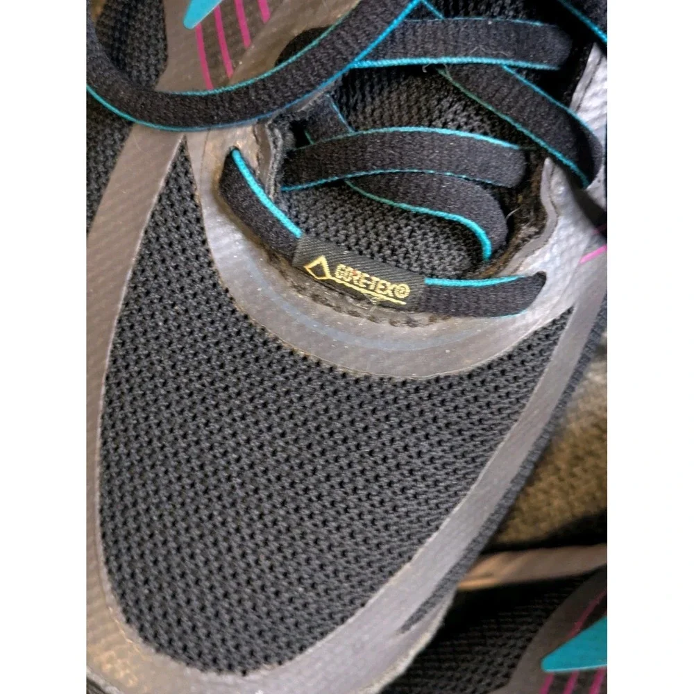 Brooks Ghost 10 Gore Tex Running Shoes Women's Sz 9 Black/Teal/Purple Sneakers